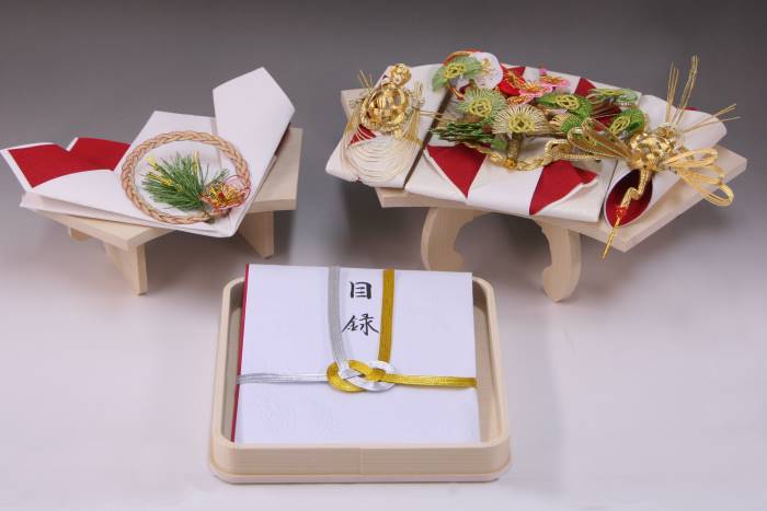 略式結納「賑」3品+目録+指輪飾り